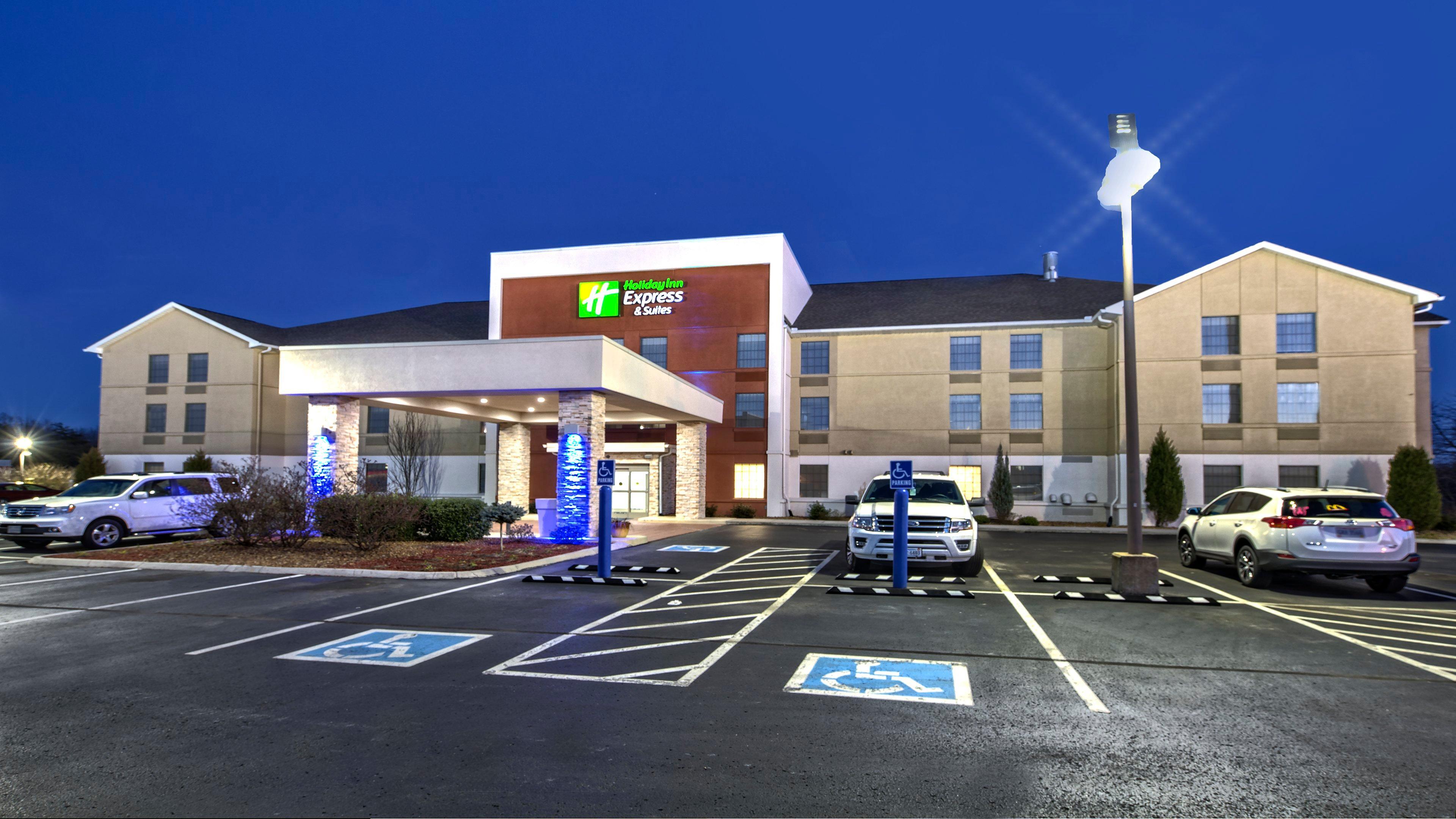 Holiday Inn Express & Suites Crossville By Ihg Eksteriør billede