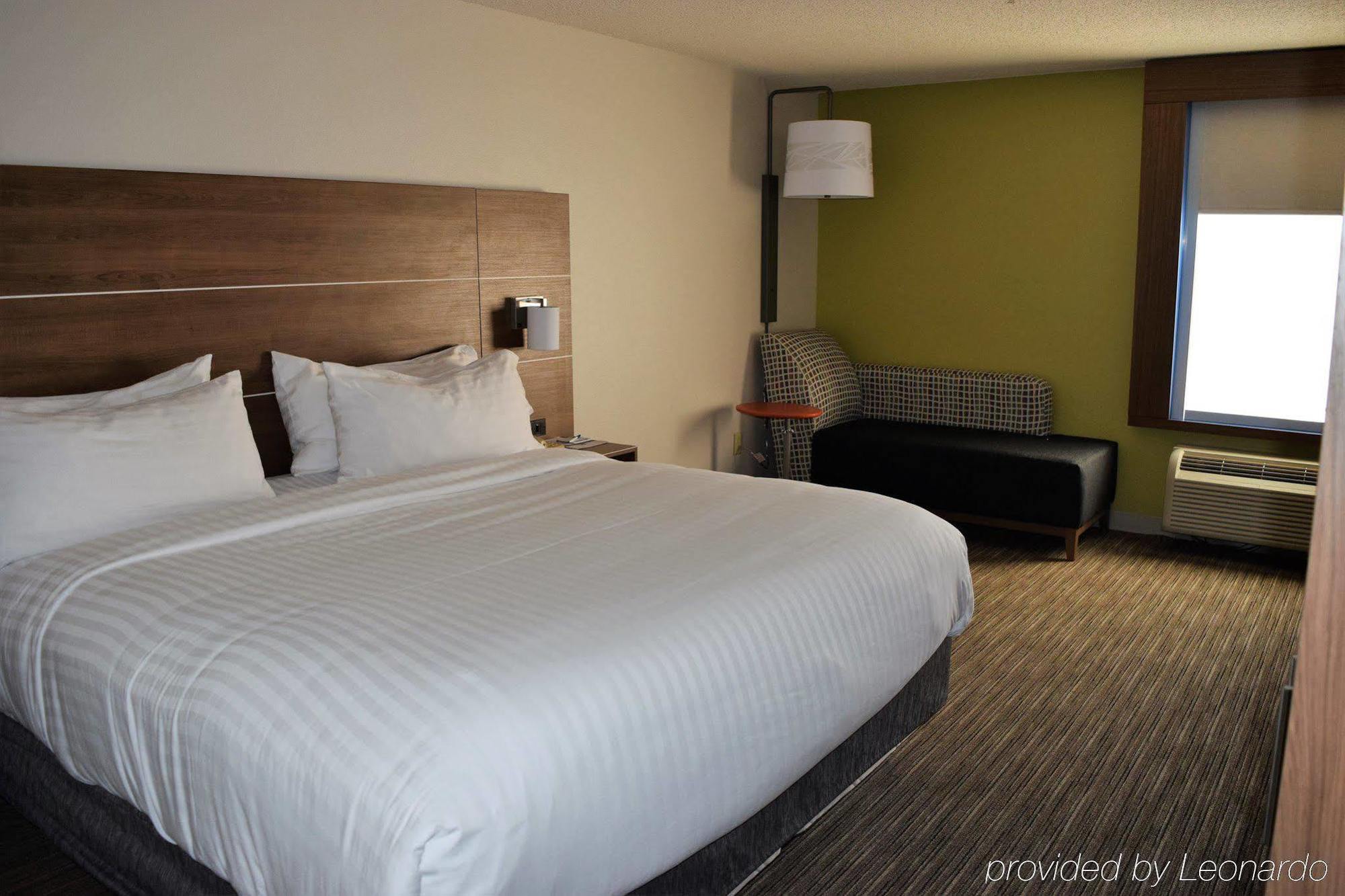 Holiday Inn Express & Suites Crossville By Ihg Eksteriør billede